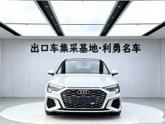 Audi A3 2022 Sportback 35 TFSI Fashion Sport - ფოტო 2
