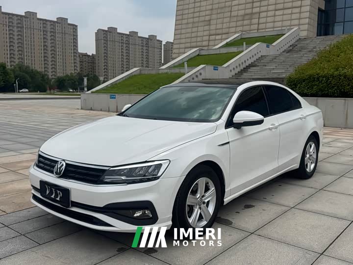 Volkswagen Lingdu 230TSI DSG Fashion Edition