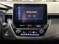 Toyota Corolla 1.8L CVT Luxury - ფოტო 11