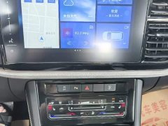 Volkswagen Jetta VS7 Black Edge 1.4T Automatic Glory Edition Pro - ფოტო 10