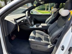 Tesla Model Y Rear-Wheel Drive - ფოტო 8