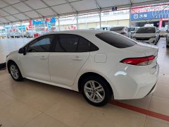 Toyota Corolla Hybrid 1.8H E-CVT Luxury - ფოტო 13