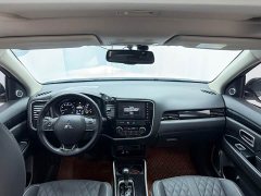 Mitsubishi Outlander 2021 2.0L FWD Radiant Edition 5-Seater - ფოტო 8