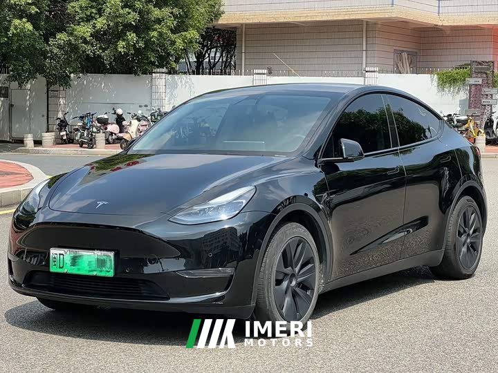 Tesla Model Y Long Range All-Wheel Drive - ავტომობილი ჩინეთიდან