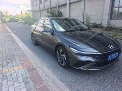 Hyundai Elantra 1.5L CVT Luxury - ფოტო 3