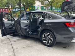 Volkswagen Jetta 200TSI DSG Edition - ფოტო 17