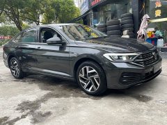 Volkswagen Jetta 200TSI DSG Edition - ფოტო 3
