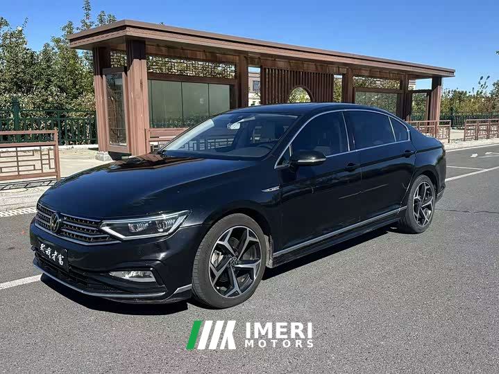 Volkswagen Magotan 2 Million Units Commemorative Edition 330TSI DSG Luxury