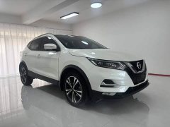 Nissan Qashqai 2021 2.0L CVT Luxury - ფოტო 3