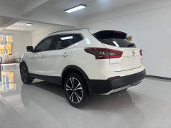 Nissan Qashqai 2021 2.0L CVT Luxury - ფოტო 4