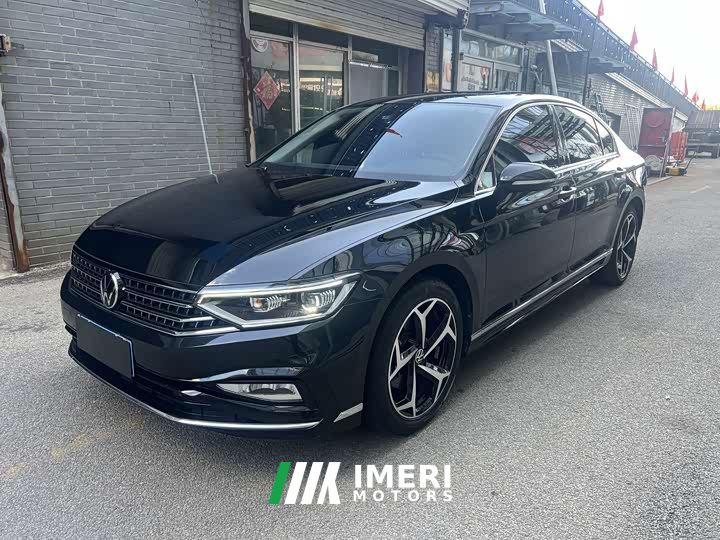 Volkswagen Magotan 2 Million Units Commemorative Edition 330TSI DSG Leading Version