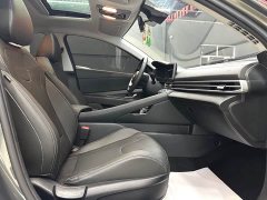 Hyundai Elantra 1.5L CVT Luxury - ფოტო 10