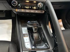 Hyundai Elantra 1.5L CVT Luxury - ფოტო 15