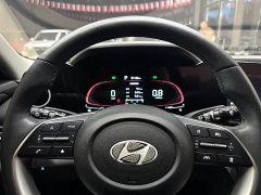 Hyundai Elantra 1.5L CVT Luxury - ფოტო 17