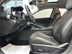 Hyundai Elantra 1.5L CVT Luxury - ფოტო 8