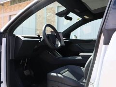 Tesla Model Y Facelift Long Range Rear-Wheel Drive - ფოტო 4