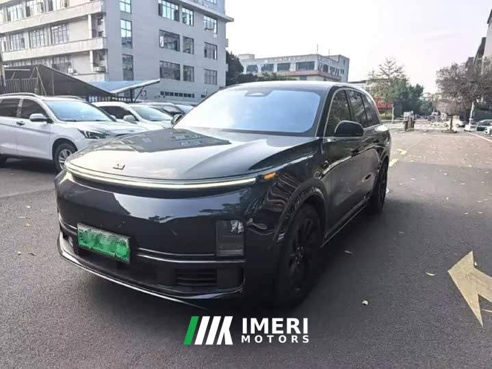 Li Auto L8 Pro - ავტომობილი ჩინეთიდან