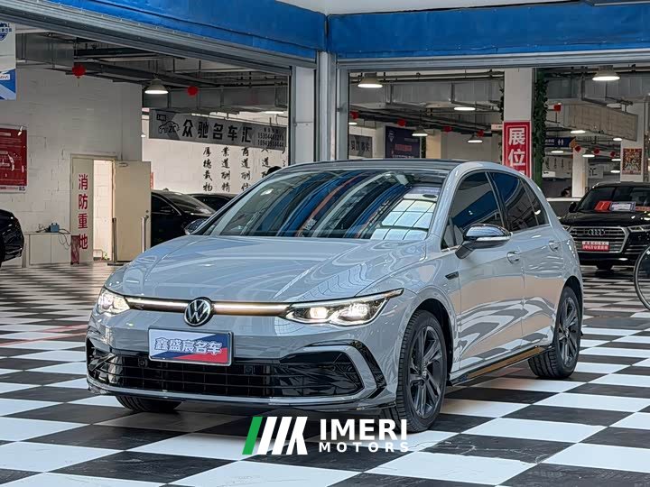 Volkswagen Golf 280TSI DSG R-Line Lite - ავტომობილი ჩინეთიდან