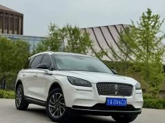 Lincoln Explorer Facelift 2.0T Two-Wheel Drive Premium Edition - ფოტო 3