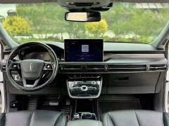 Lincoln Explorer Facelift 2.0T Two-Wheel Drive Premium Edition - ფოტო 8