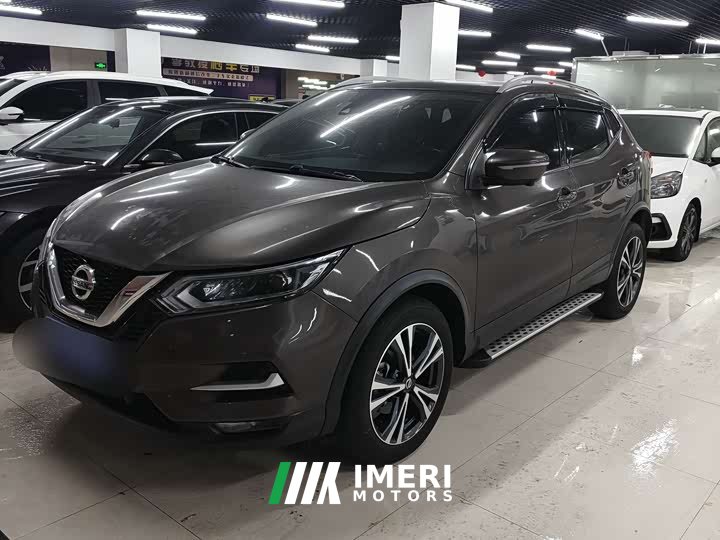Nissan Qashqai 2.0L CVT XV Premium Luxury - ავტომობილი ჩინეთიდან