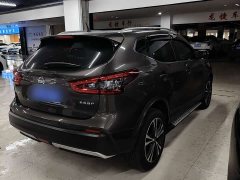 Nissan Qashqai 2.0L CVT XV Premium Luxury - ფოტო 7