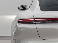 Porsche Taycan - ფოტო 10
