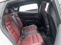 Porsche Taycan - ფოტო 17