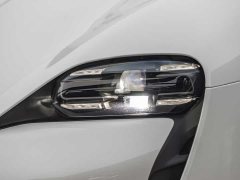 Porsche Taycan - ფოტო 9