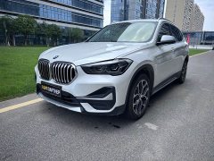 BMW X1 sDrive20Li Fashion - ფოტო 1
