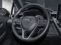 Toyota Corolla 1.8L CVT Luxury - ფოტო 18