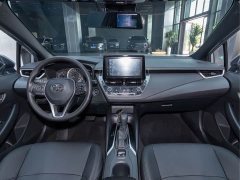 Toyota Corolla 1.8L CVT Luxury - ფოტო 17
