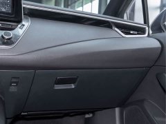Toyota Corolla 1.8L CVT Luxury - ფოტო 19