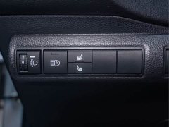 Toyota Corolla 1.8L CVT Luxury - ფოტო 4