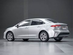 Toyota Corolla 1.8L CVT Luxury - ფოტო 8