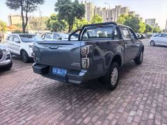 Suzuki Carry 2.5T2WDFlagship Edition - фото 4