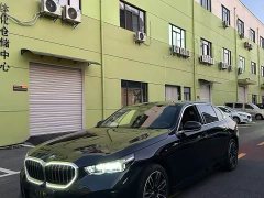BMW 5 Series 530Li Premier M Sport Package - ფოტო 1