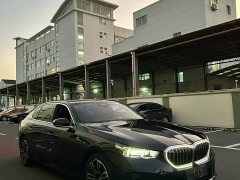 BMW 5 Series 530Li Premier M Sport Package - ფოტო 2