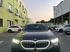 BMW 5 Series 530Li Premier M Sport Package - ფოტო 3