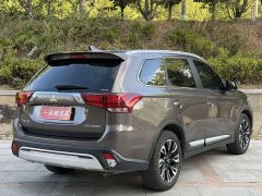 Mitsubishi Outlander 2020 2.4L AWD Enjoy Edition 7-Seater - ფოტო 2