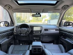 Mitsubishi Outlander 2020 2.4L AWD Enjoy Edition 7-Seater - ფოტო 3