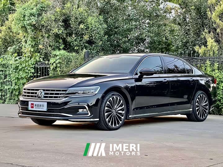Volkswagen Phideon 380TSI Premium Edition