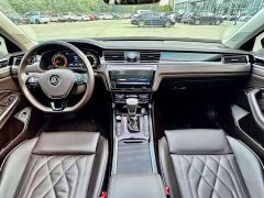 Volkswagen Phideon 380TSI Premium Edition - ფოტო 6