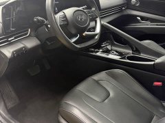 Hyundai Elantra 2021 1.5L CVT Luxury - ფოტო 16
