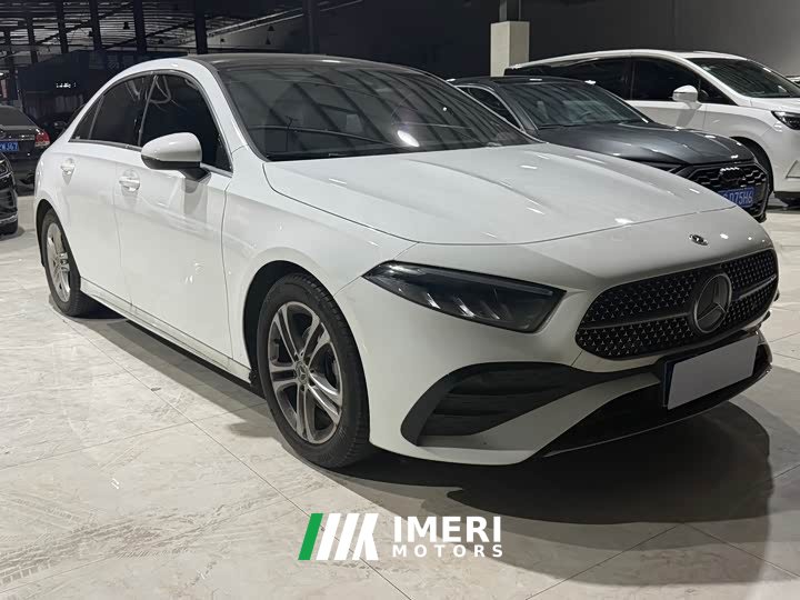 Mercedes-Benz A-Class A 180 L - ავტომობილი ჩინეთიდან