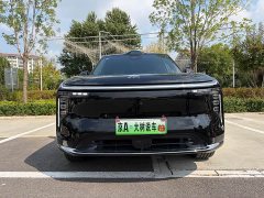 IM Motors Zhiji LS8 66 Ultra Tech Flagship 5-Seater - ფოტო 1