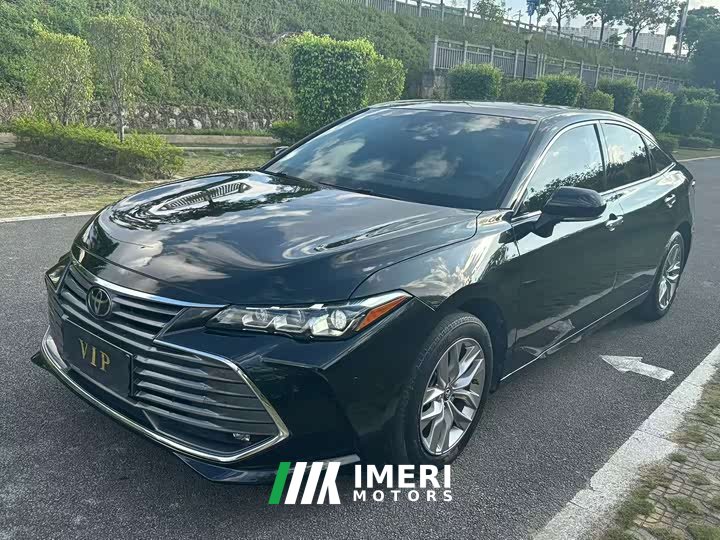 Toyota Avalon 2.5L Luxury - ავტომობილი ჩინეთიდან