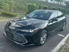 Toyota Avalon 2.5L Luxury - ფოტო 1