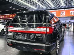 Lincoln Navigator 2020 3.5T Prestige Edition - ფოტო 3