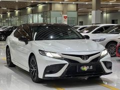 Toyota Camry 2.5S Sharp Edition - ფოტო 3